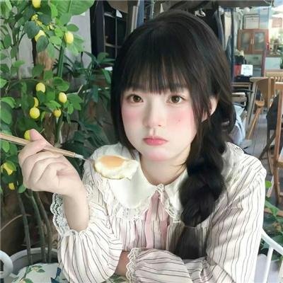 小鼓女